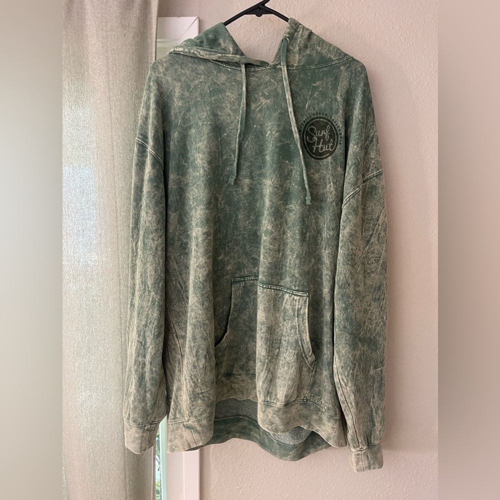 Surf Hut Hoodie